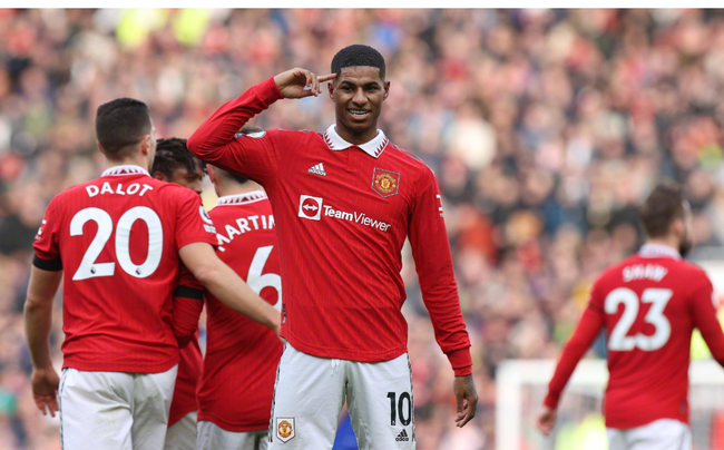 深思熟虑的 深思熟虑的